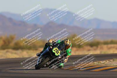 media/Oct-29-2022-CVMA (Sat) [[14c0aa3b66]]/Race 11 Amateur Supersport Open/